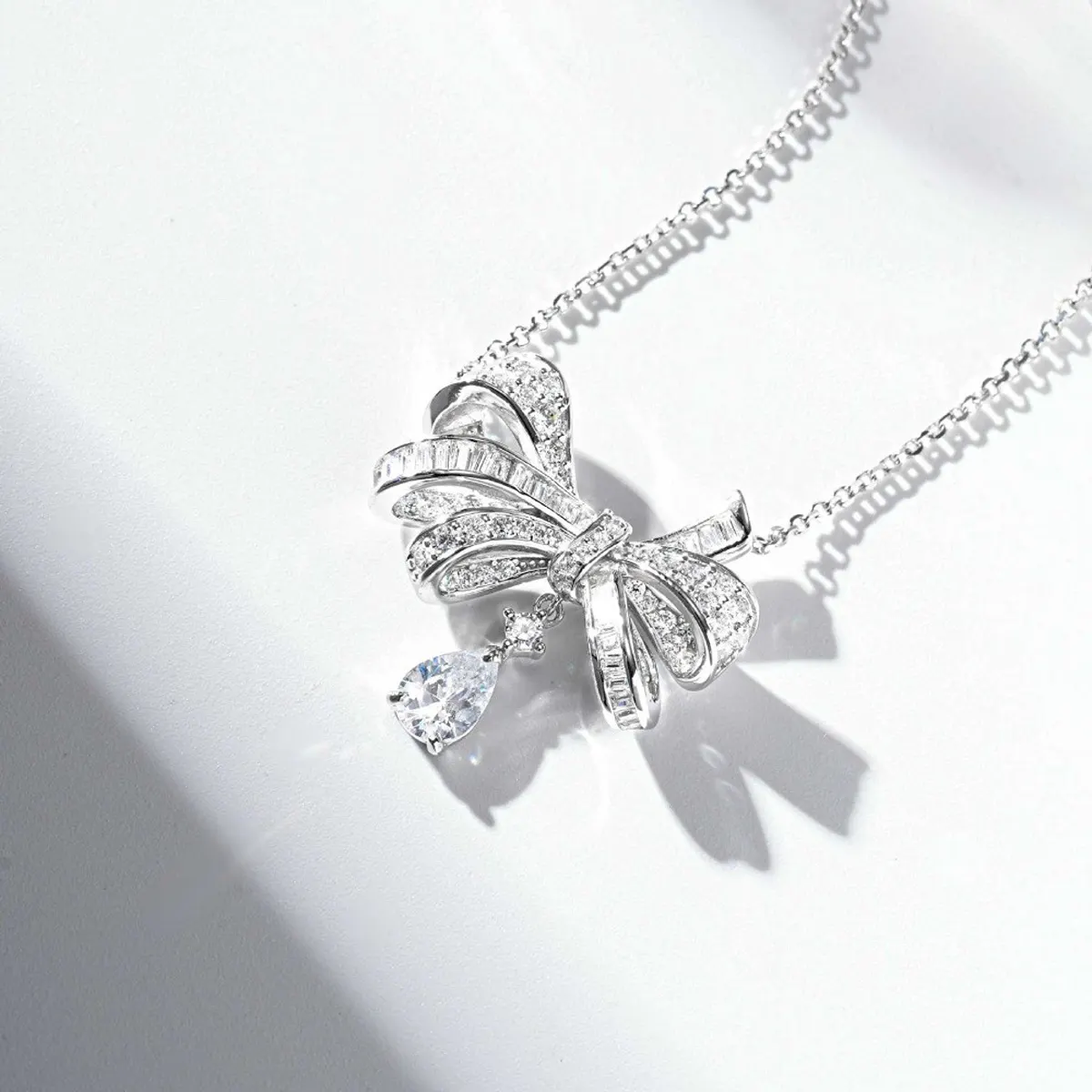 925 Sterling Silver Zircon Bow Teardrop Necklace